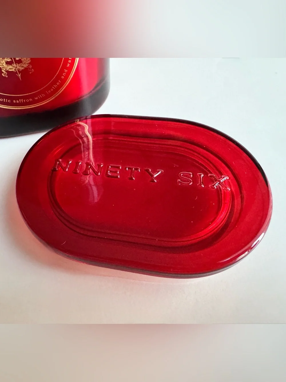 DW Home Ninety Six No. 04 2-Wick CandleRed Cherries, Saffron, Leather & Tonka